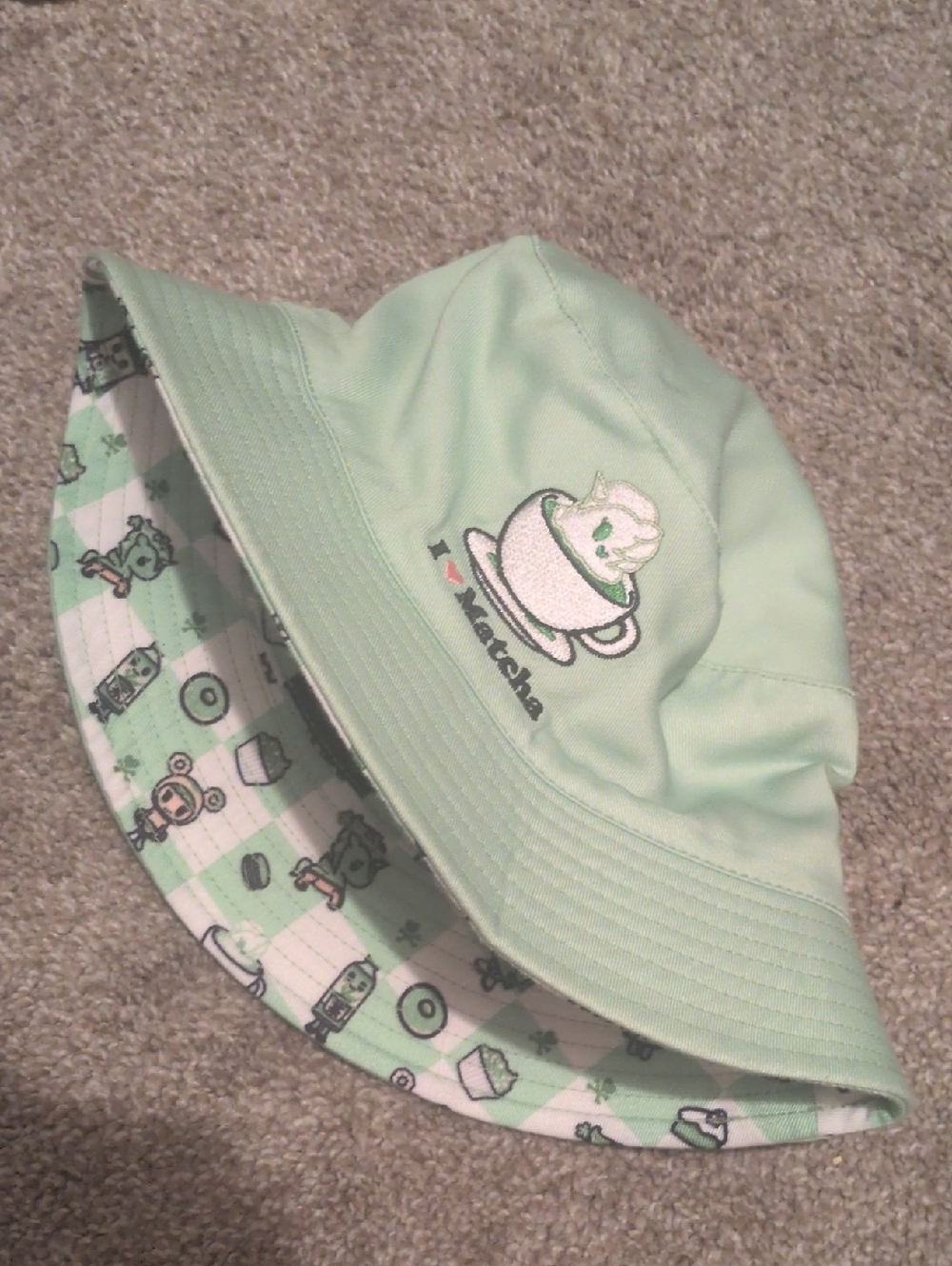 tokidoki Mint Green Reversible Bucket Hat with Matcha Latte Embroidery - Picture 1 of 3
